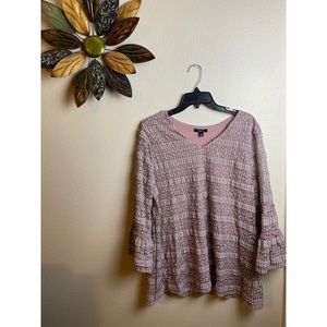 NWT STRIPED LONG SLEEVE TOP